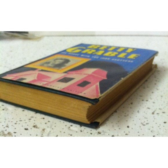 Betty Grable and the House with The Iron Shutters Book by Kathryn Heisenfelt - Picture 10 of 10